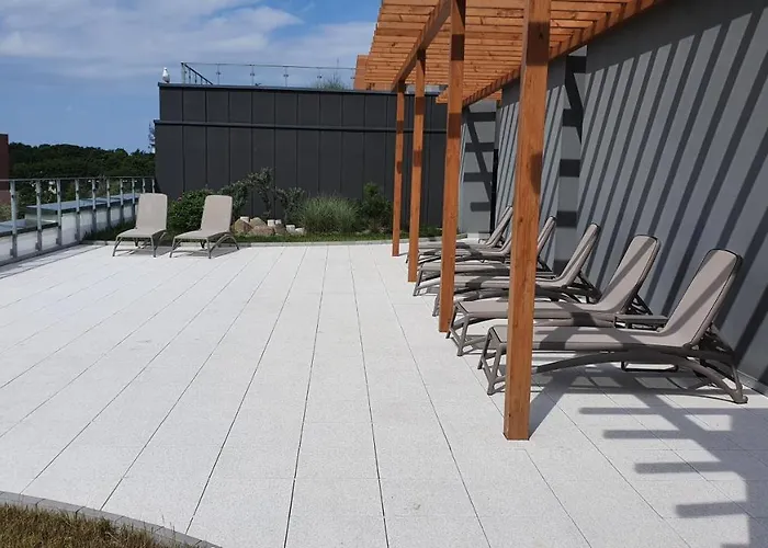 Baltyk Nadmorskie Tarasy Z Parkingiem