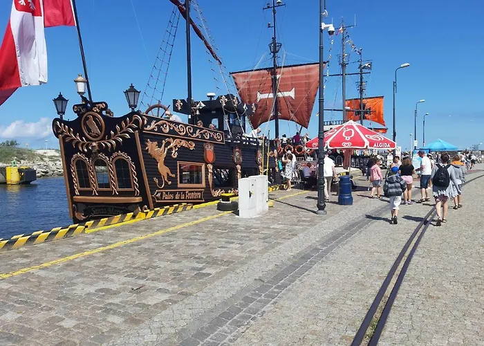 Baltyk Nadmorskie Tarasy Z Parkingiem Kolobrzeg